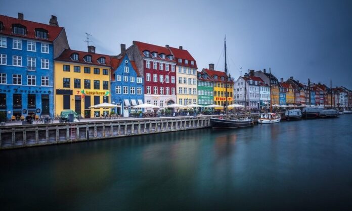 1587913-denmark-copenhagen.jpg