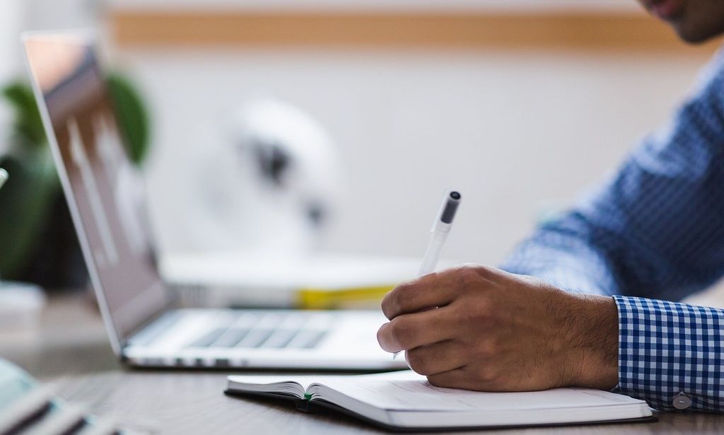 ΔΥΠΑ: 150 επιχειρήσεις με πάνω από 4.000 θέσεις εργασίας στις Ημέρες Καριέρας στο Περιστέρι