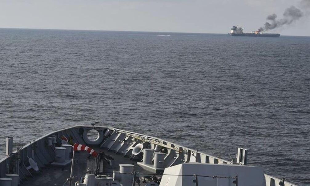 «Συμβάν» στην Ερυθρά Θάλασσα για το βρετανικό πολεμικό ναυτικό – Οι πρώτες πληροφορίες