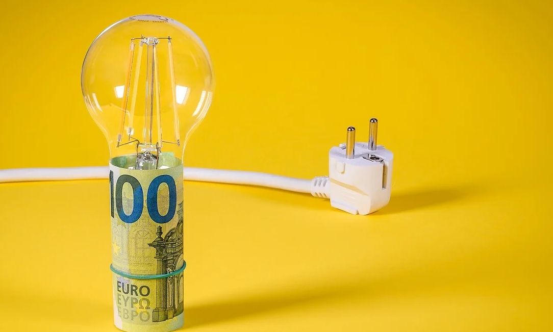 ΚΟΤ: Λήγει σήμερα η προθεσμία της αίτησης για φθηνό ρεύμα