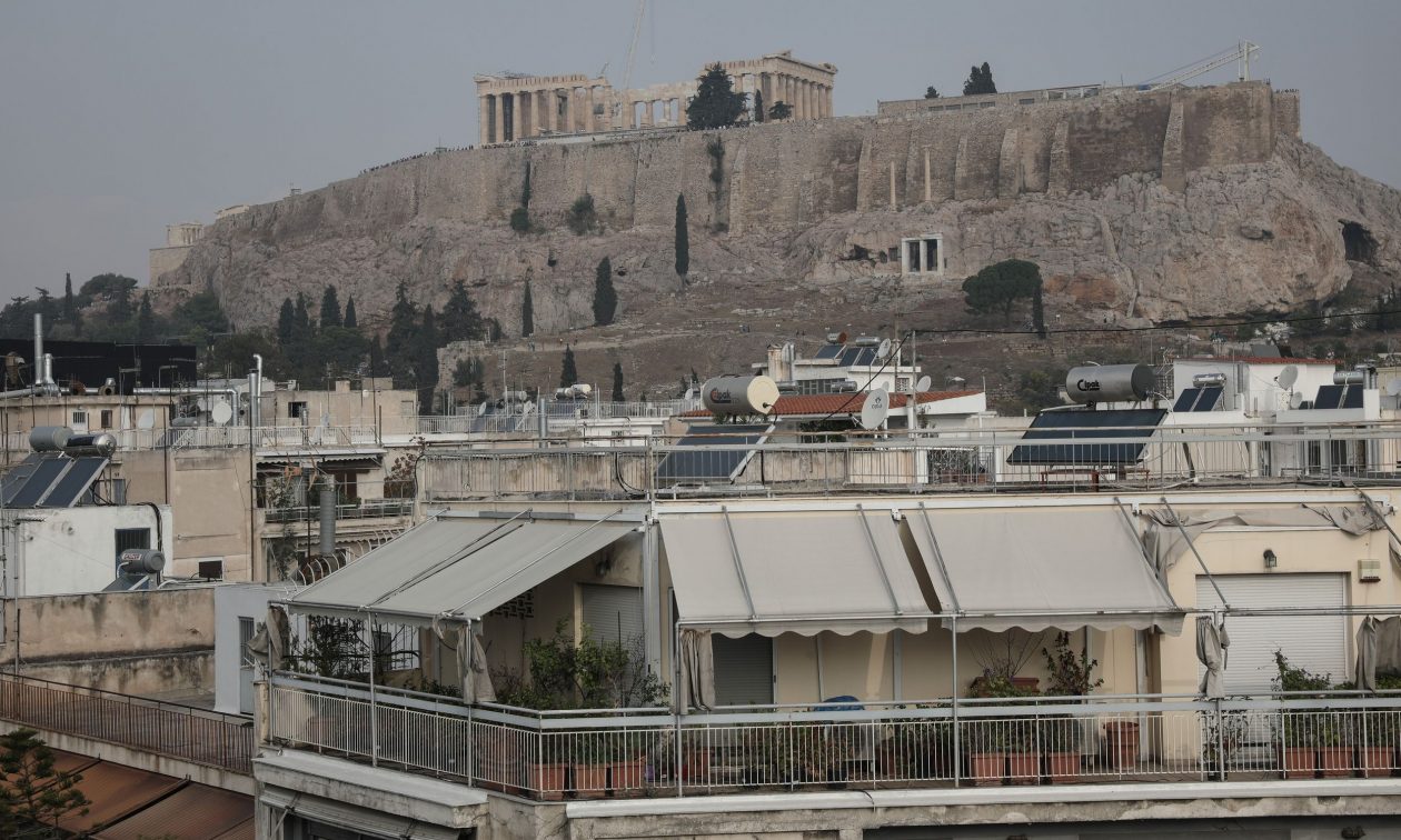 Στεγαστικά δάνεια: Μεγάλη πτώση στα επιτόκια – «Ζεστές» οι εκταμιεύσεις από το πρόγραμμα «Σπίτι μου»