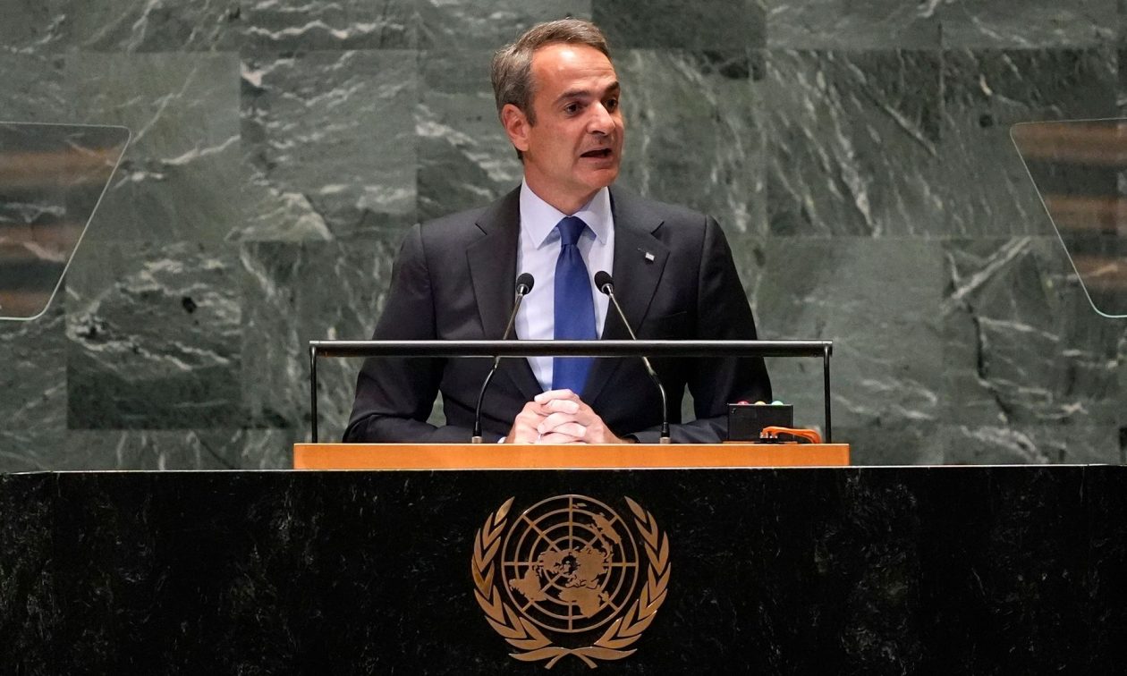 Κυριάκος Μητσοτάκης: Ολοκληρώθηκε η μεταφορά Ελλήνων και Κύπριων από τη Βηρυτό