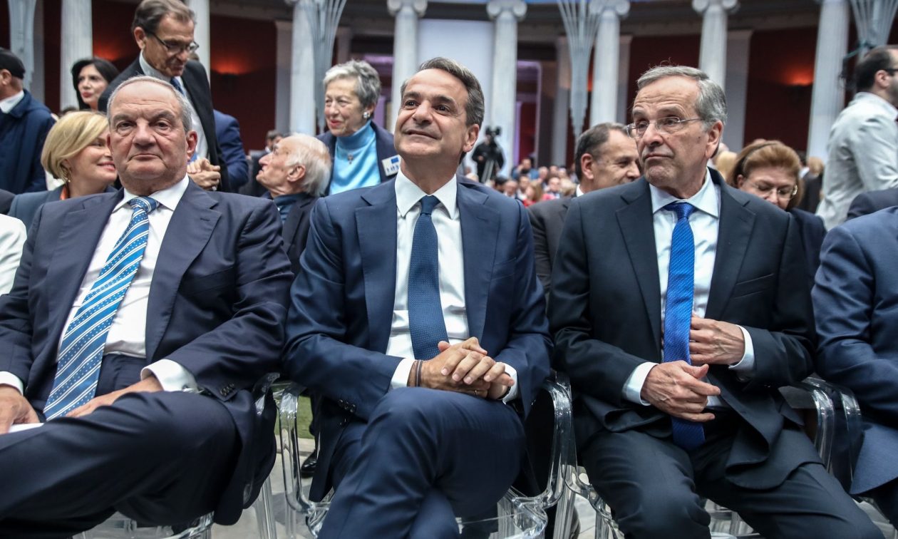 ΝΔ: Άγνωστη η παρουσία Σαμαρά και Καραμανλή στο street party στη Ρηγίλλης