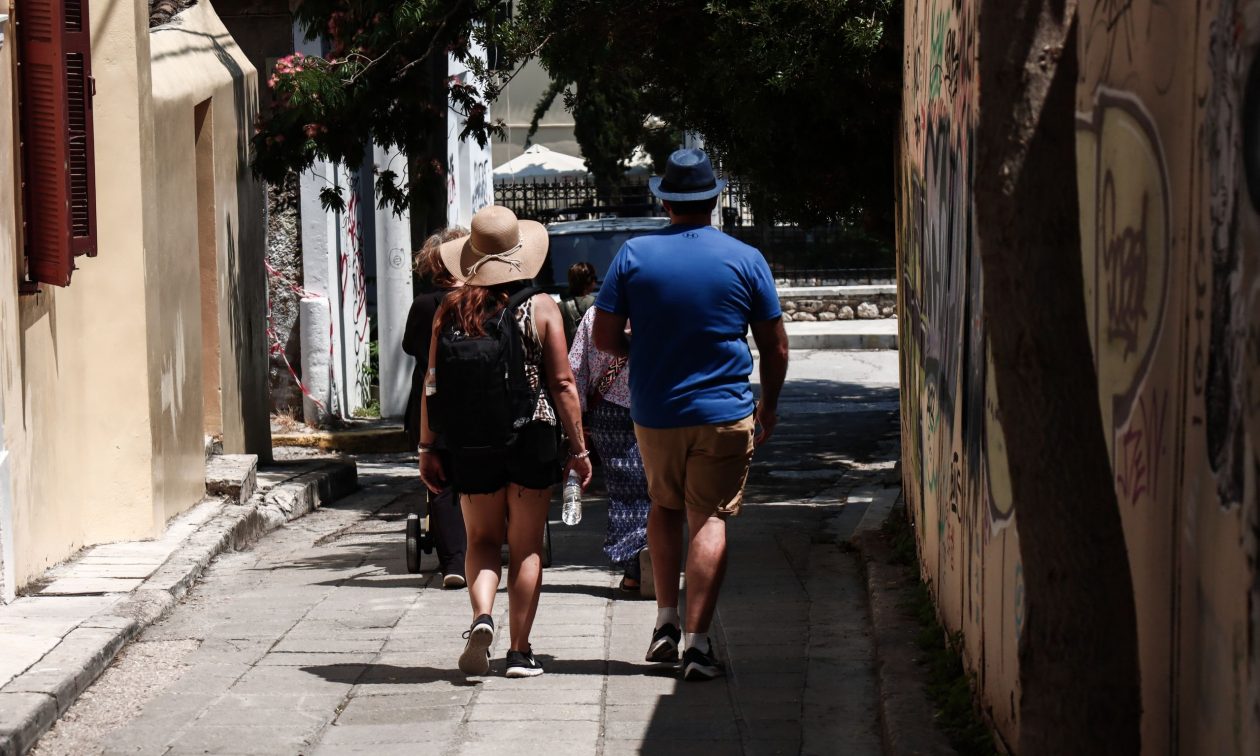 Τουρισμός: Η Αθήνα και τα νησιά του Αιγαίου καθιερώνονται διεθνώς ως κορυφαίοι προορισμοί