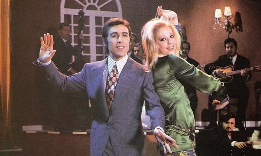 Μίμης Πλέσσας: Η αρχική άρνηση και τα τραγούδια για τον Τόλη