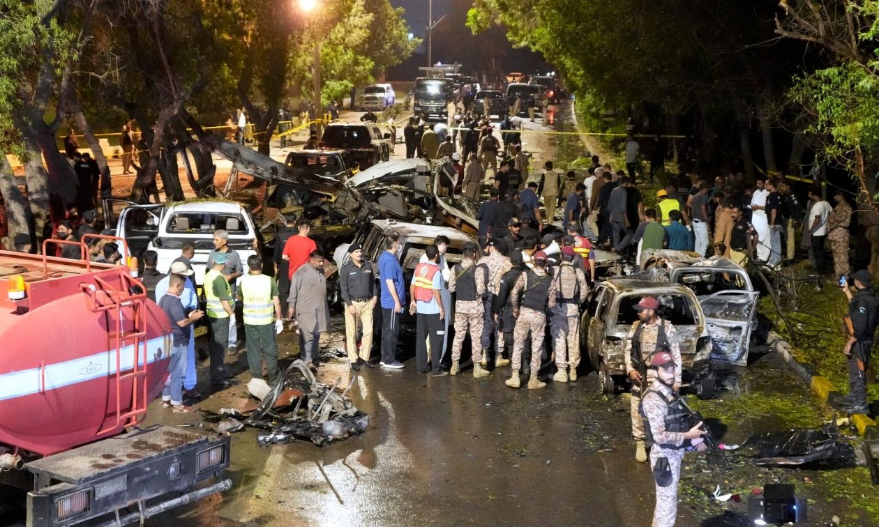 Πακιστάν: Ένας νεκρός και 10 τραυματίες από έκρηξη κοντά στο αεροδρόμιο του Καράτσι