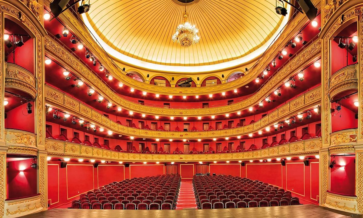 Δημοτικό Θέατρο Πειραιά: Το νέο καλλιτεχνικό πρόγραμμα για τη σεζόν 2024-2025