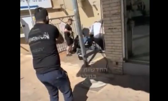 Τρομοκρατική επίθεση στη Χαντέρα: Βίντεο – Η στιγμή της σύλληψης του δράστη