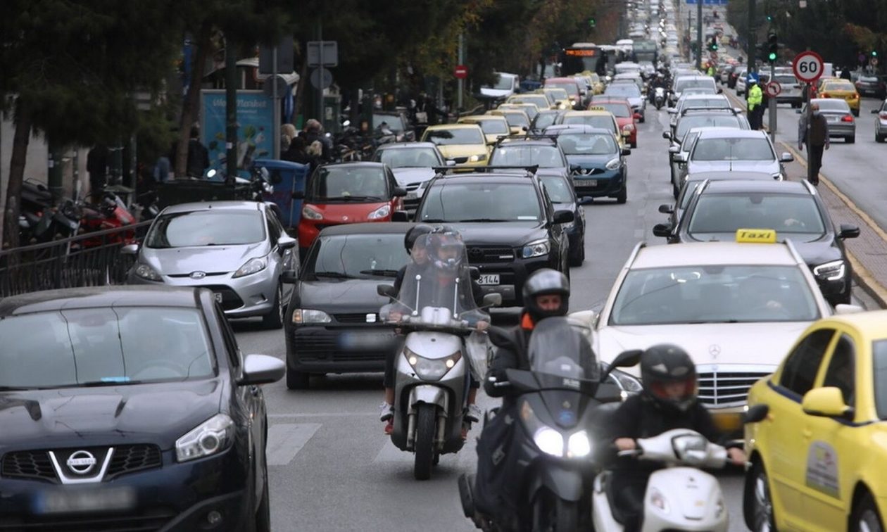 900 ψηφιακές αιτήσεις για μεταβιβάσεις Ι.Χ, από την πρώτη εβδομάδα εφαρμογής τους