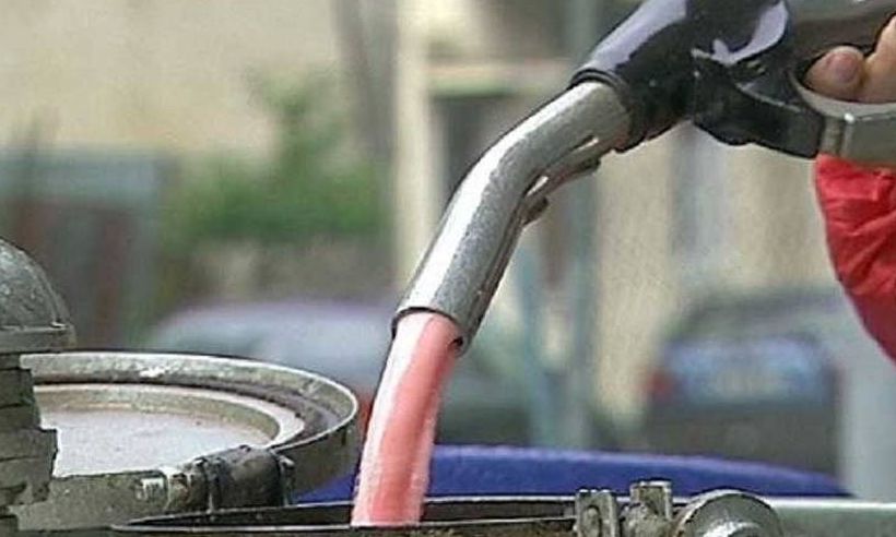 Πετρέλαιο: Κατρακυλούν οι τιμές μετά τη δέσμευση Ισραήλ να μην χτυπήσει πετρελαϊκές εγκαταστάσεις