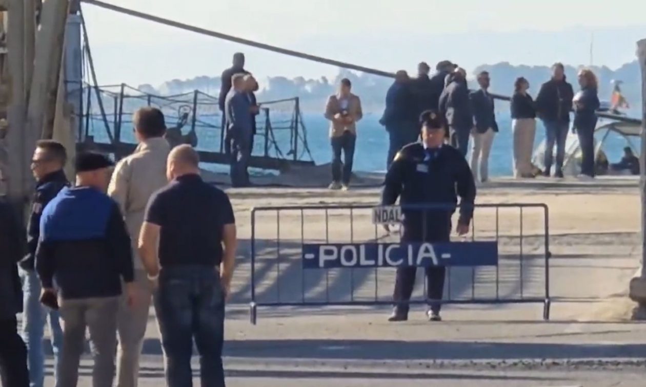 Αλβανία: Έφτασε το πρώτο πλοίο με μετανάστες από την Ιταλία