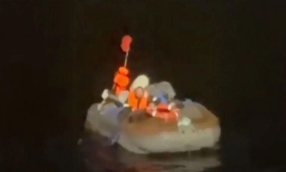 Ρώσος που διασώθηκε μετά από 67 μέρες στη θάλασσα – «Μάζευα το νερό της βροχής για να επιβιώσω»