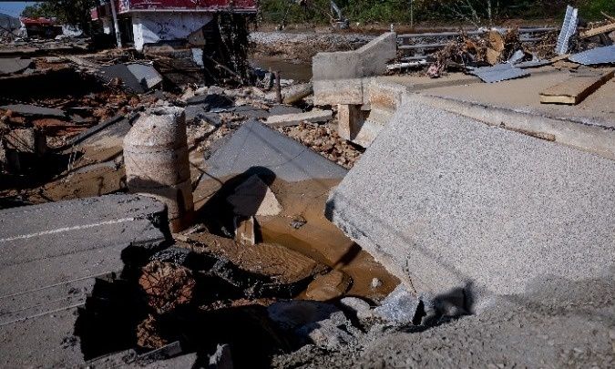 Τραγωδία στης ΗΠΑ: Κατέρρευσε γέφυρα – Τουλάχιστον 3 νεκροί