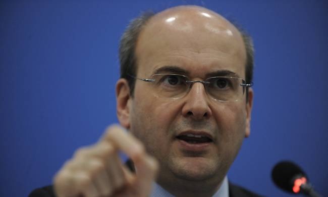 Χατζηδάκης: Οι υπερβολές στις προμήθειες βλάπτουν την κοινωνία αλλά και τις ίδιες τις τράπεζες