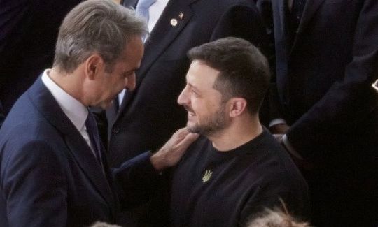 Συμφωνία για συνεργασία σε θέματα ασφάλειας υπέγραψαν Μητσοτάκης και Ζελένσκι