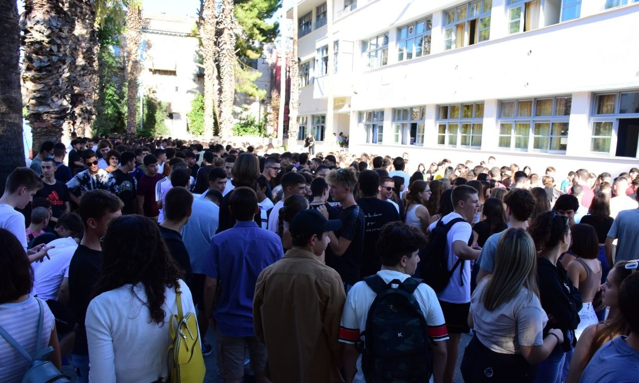 Μαθητικό voucher ύψους 300 ευρώ – Πού θα χρησιμοποιηθεί