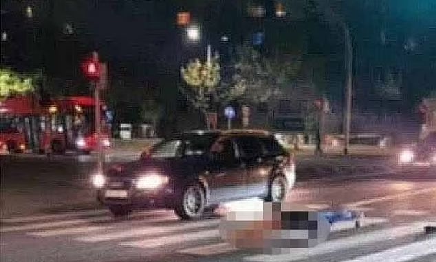Πολωνία: Ο νεκρός έπεσε στον δρόμο από τη νεκροφόρα – Η αντίδραση του Γραφείου Τελετών