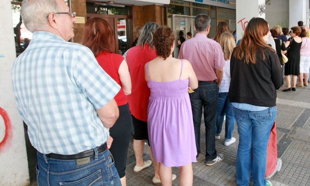 Με υψηλές ταχύτητες ο ρυθμός έκδοσης των εκκρεμών συντάξεων