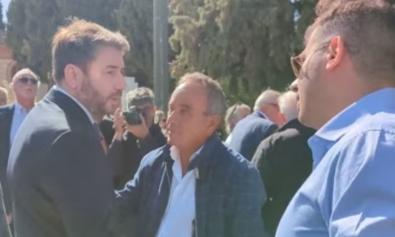 Φώφη Γεννηματά: Τρία χρόνια από τον θάνατό της – Το μνημόσυνο στο Α’ Νεκροταφείο