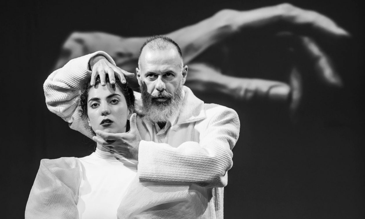 Θέατρο του Νέου Κόσμου: Δύο θυελλώδεις ερωτικές ιστορίες στην «Πύλη της κόλασης»