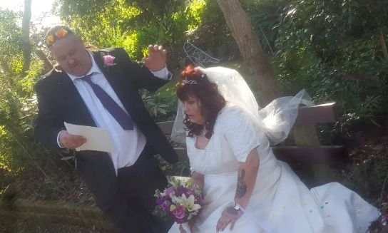 Αυστραλία: Βρήκε τη σύζυγό του να κάνει έρωτα με τον αδερφό του μέσα σε αυτοκίνητο