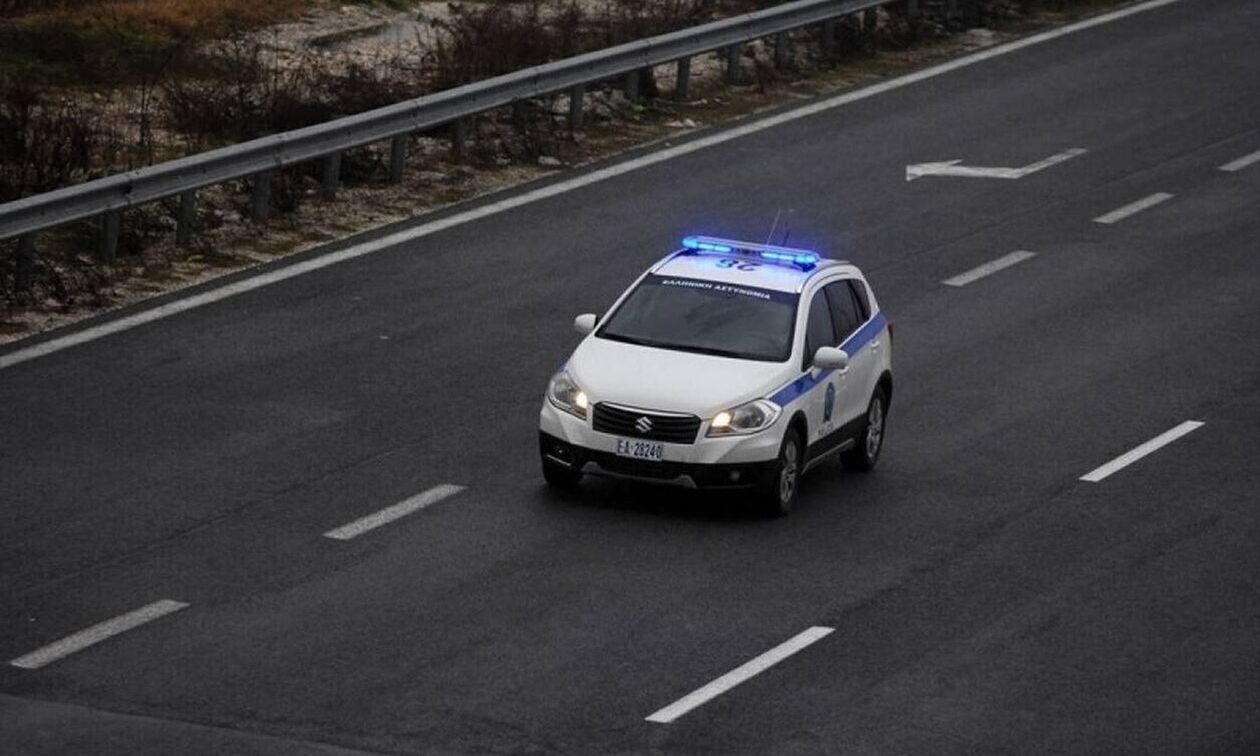 Πιερία: Συνελήφθη Κινέζος διακινητής στην ΠΑΘΕ – Μετέφερε παράνομα τέσσερις γυναίκες
