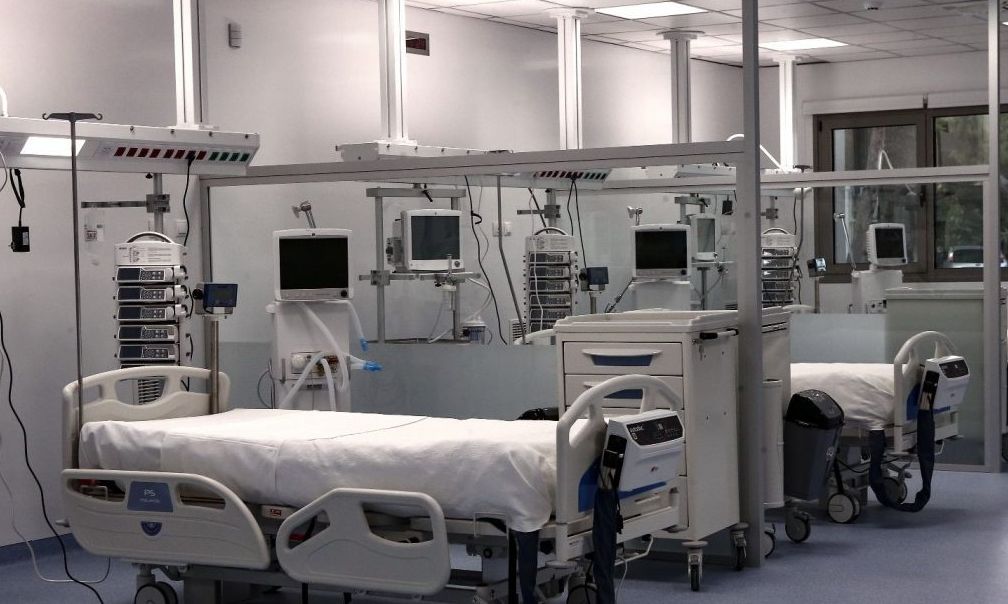 Τρίκαλα: Αυτοπυρπολήθηκε 85χρονη – Νοσηλεύεται διασωληνωμένη στο Νοσοκομείο