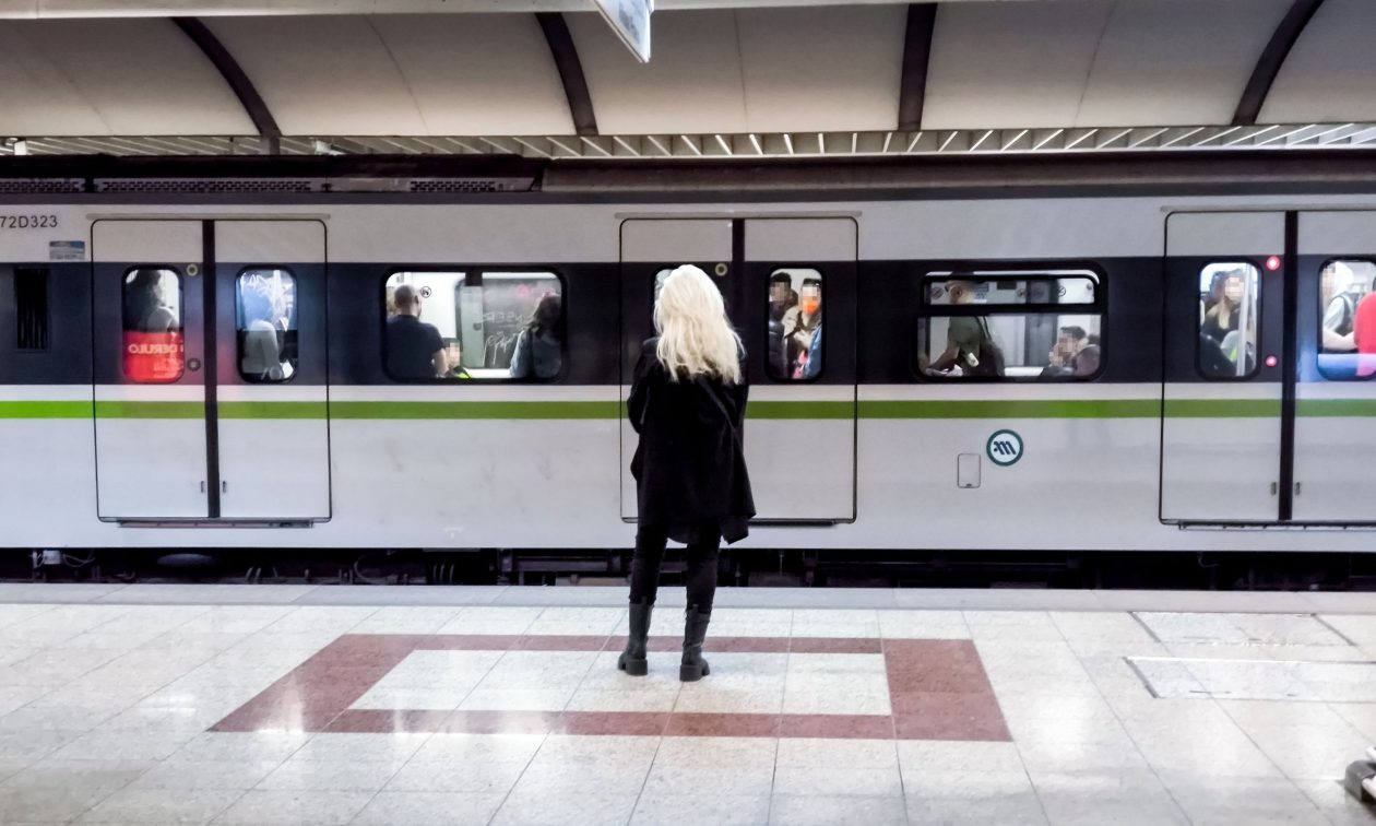 Μετρό: Επεκτείνεται το ωράριο κάθε Παρασκευή και Σάββατο – Δείτε τα τελευταία δρομολόγια