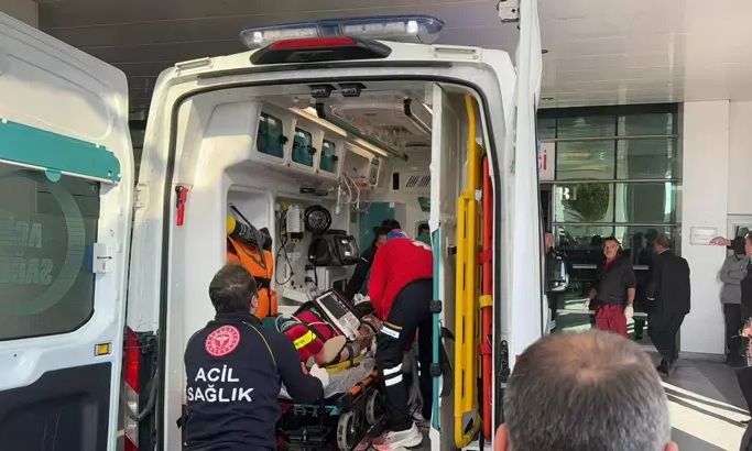 Τουρκία: Δήμαρχος δολοφονήθηκε από τον ανιψιό του μετά από καβγά – Σκοτώθηκε και ο οδηγός του