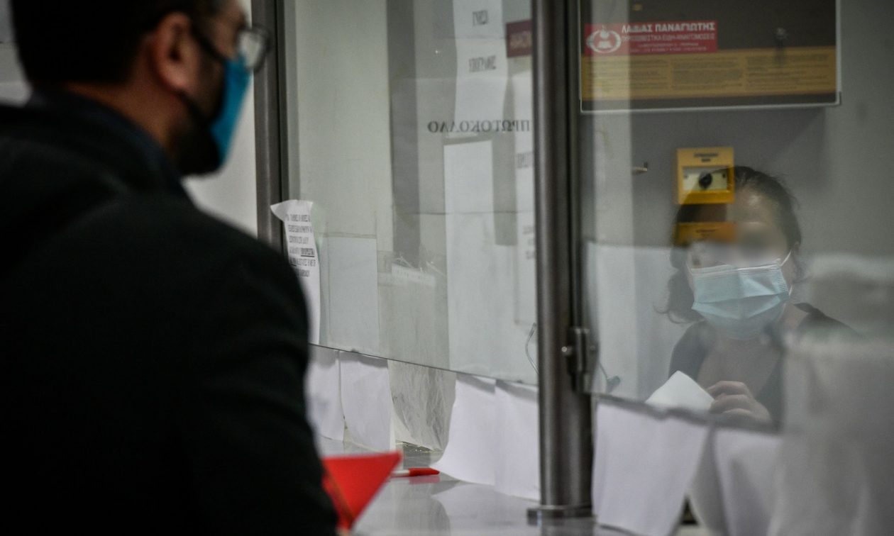 «Ανάσα» για ρύθμιση χρεών με 24 και 48 δόσεις – Ποιους οφειλέτες αφορά
