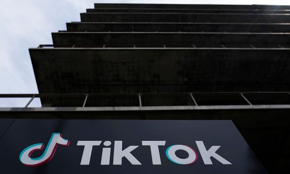 Κόσοβο: Challenge στο TikTok οδήγησε δεκάδες έφηβες να αυτοτραυματιστούν