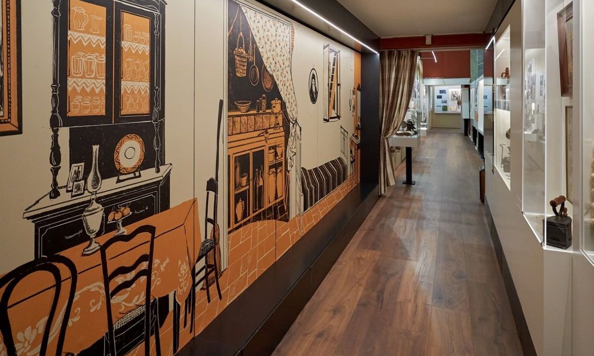 Εθνικό Ιστορικό Μουσείο: Ξενάγηση στην έκθεση «Από τη Μεγάλη… στη Σύγχρονη Ελλάδα (Μέρος Β΄)»