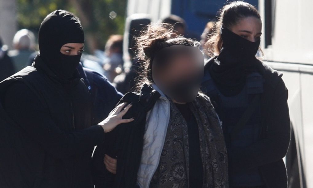 Αμπελόκηποι: Προφυλακιστέα η 30χρονη που συνελήφθη μετά την έκρηξη στο διαμέρισμα