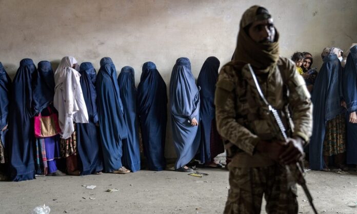 1600560-taliban-gynaikes.jpg