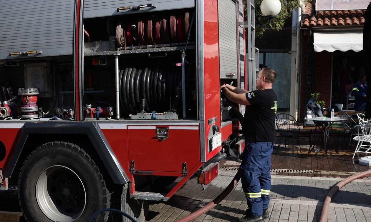 Σε ετοιμότητα η Πυροσβεστική για την επιδείνωση του καιρού – Τι πρέπει να προσέχουν οι πολίτες