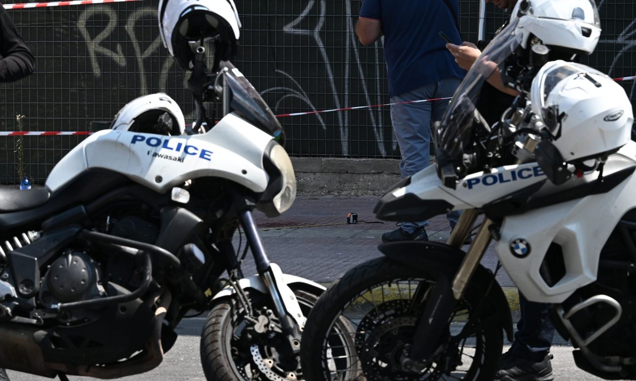 Ακρόπολη: Νεκρός 28χρονος που έπεσε από τον 5ο όροφο πολυκατοικίας