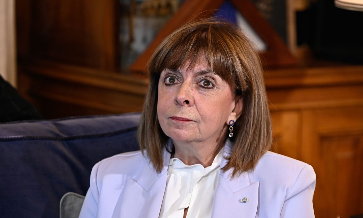 Συλλυπητήρια της Κατερίνας Σακελλαροπούλου για τον θάνατο του Βαρδή Βαρδινογιάννη