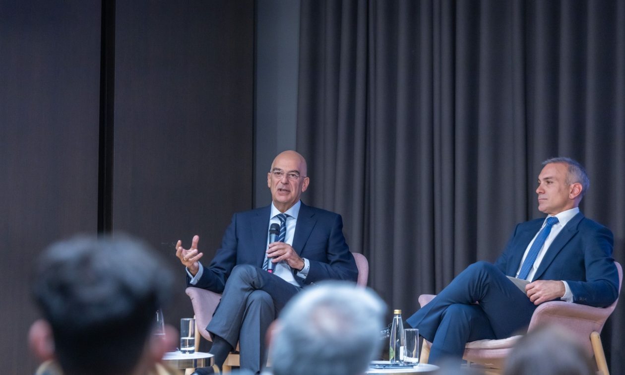 Δένδιας: Πρέπει να είμαστε σε θέση να υπερασπιστούμε τους εαυτούς μας ακόμη και μόνοι μας