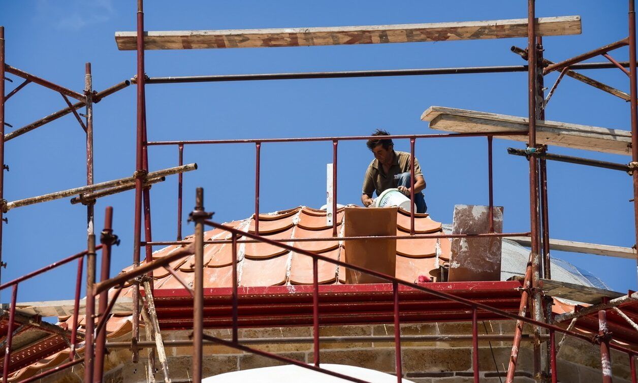 Ειδικό εποχικό βοήθημα 2024: Ποιοι θα λάβουν μέχρι 1300 ευρώ – Συνεχίζονται οι αιτήσεις