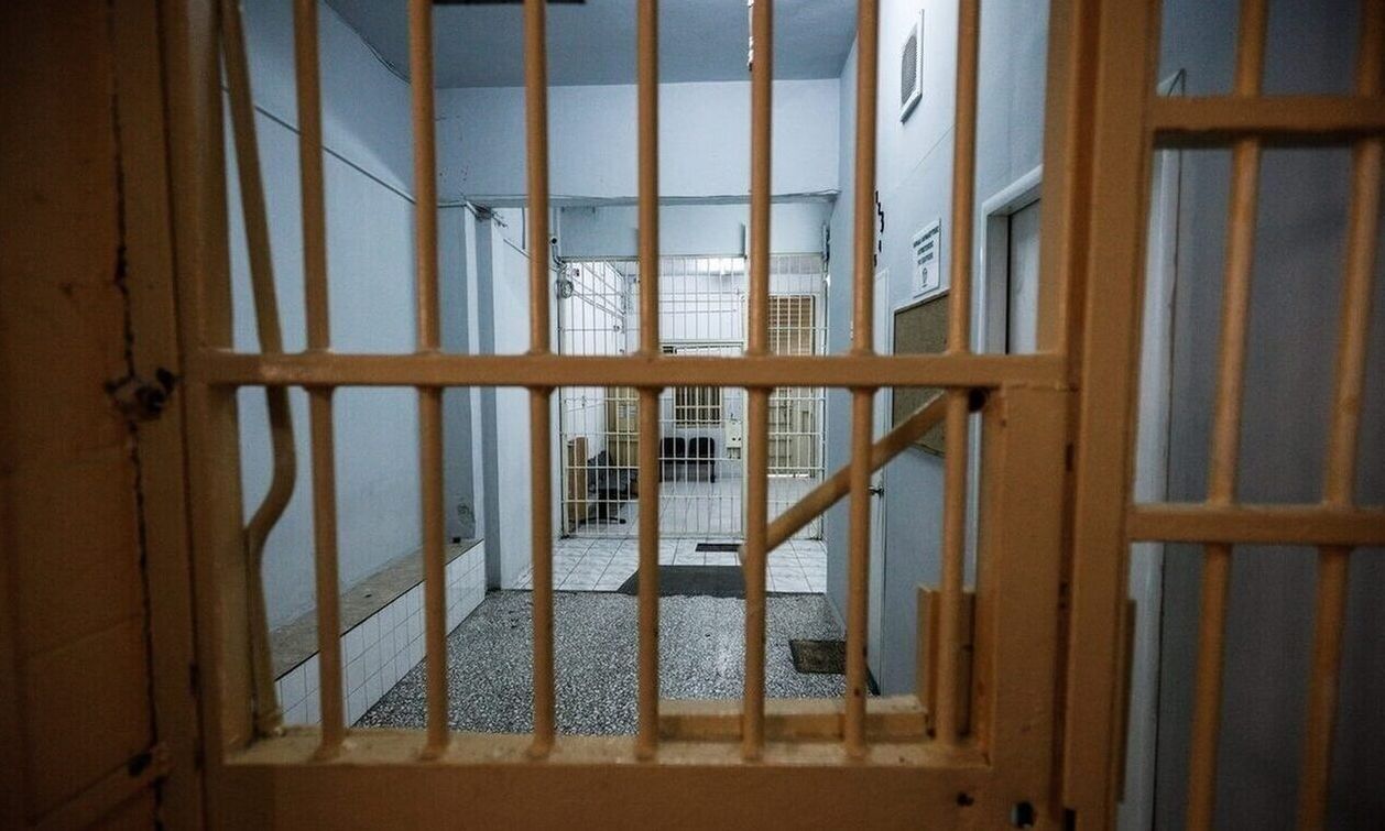 Σε ψυχιατρείο o 39χρονος πατροκτόνος από την Άρτα – Καταδικάστηκε σε πέντε έτη