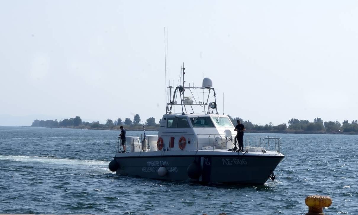 Σήμα κινδύνου από ακυβέρνητο σκάφος ανοιχτά της Αταλάντης – Σώος ο μοναδικός επιβάτης