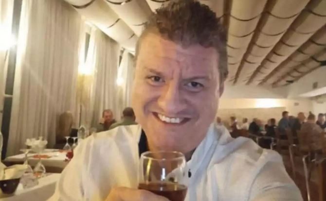 Βασίλης Ματζουράνης: «Αποχαιρετάω τον καλύτερο μου φίλο και κουμπάρο» – Το μήνυμα του Κώστα Μυλώση