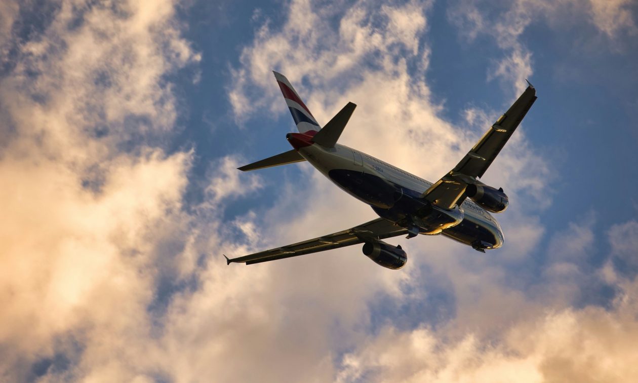 Χάος στη British Airways: Δεκάδες πτήσεις ακυρώθηκαν εξαιτίας προβλήματος στο λογισμικό
