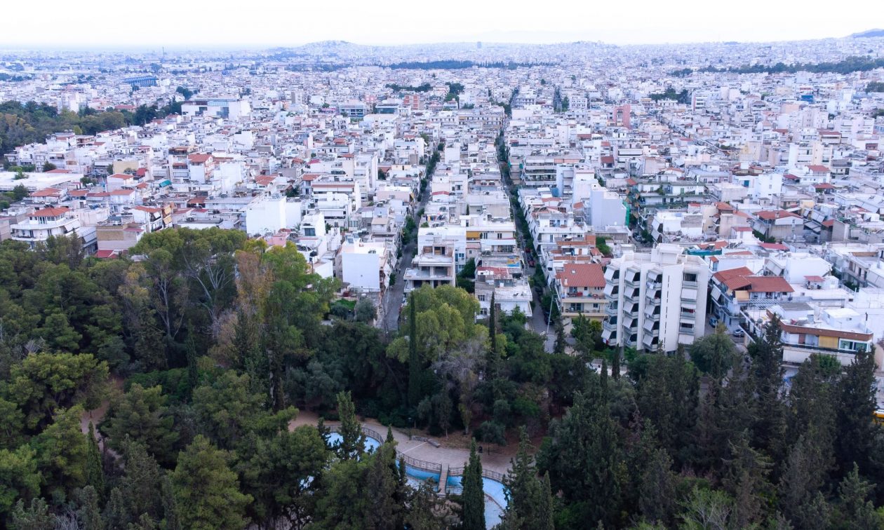 Τρία νέα στεγαστικά προγράμματα που έρχονται το 2025 – Το ύψος της επιδότησης για τους δικαιούχους
