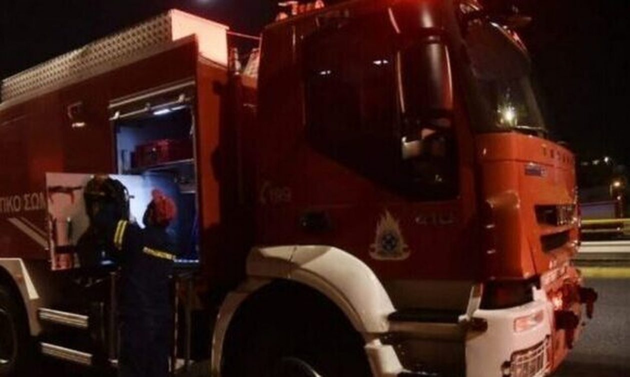 Θεσσαλονίκη: Πυρκαγιά σε λεωφορείο έξω από την Αγχίαλο