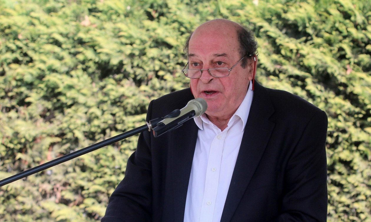 Λίνα Μενδώνη για Μανούσο Μανουσάκη: Το καλλιτεχνικό αποτύπωμά του πίσω από τον φακό μένει ανεξίτηλο