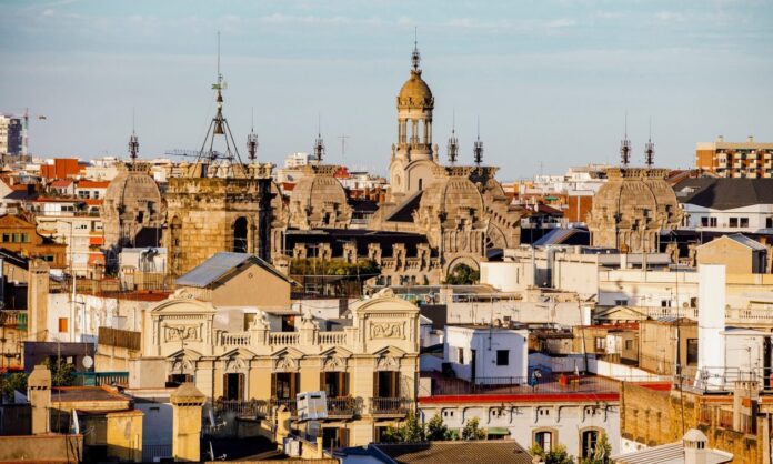 1604151-974c9340-airbnb-barcelona.jpg