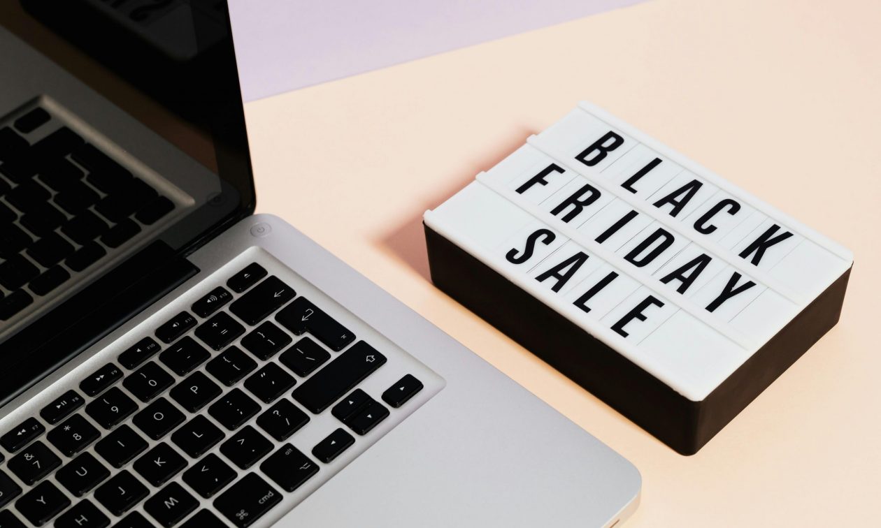 Black Friday 2024: Πότε είναι – Τι πρέπει να ξέρουν οι καταναλωτές