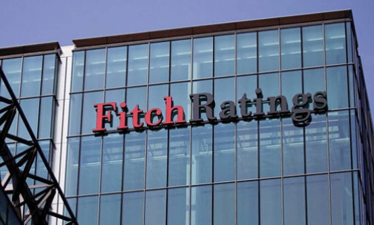 Fitch Ratings: Αμετάβλητη η βαθμολογία του ελληνικού αξιόχρεου στο ΒΒΒ
