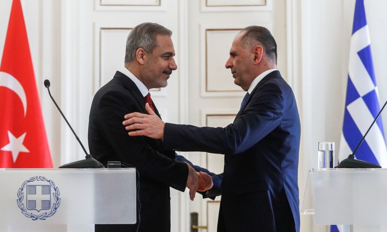 Ο Χακάν μιλάει για συνεκμετάλλευση στο Αιγαίο και θέλει κρυφό διάλογο